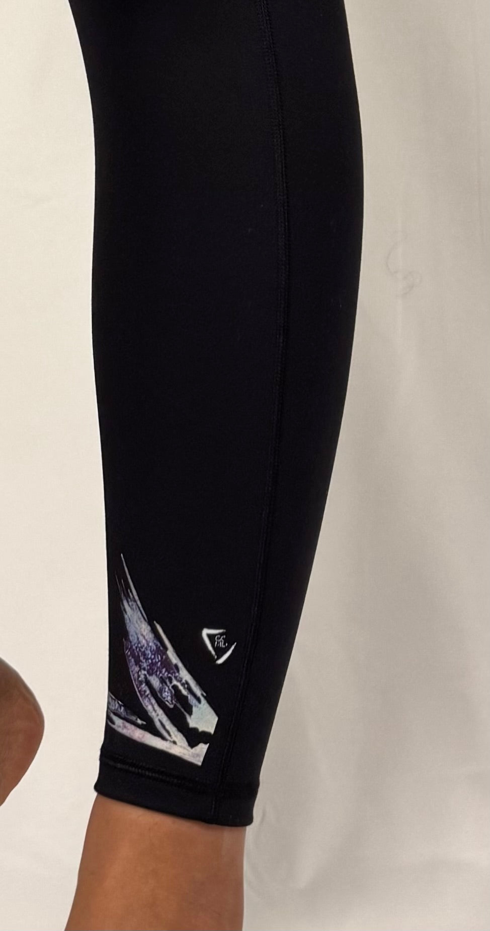 Streamline Legging — Kinetic Collection