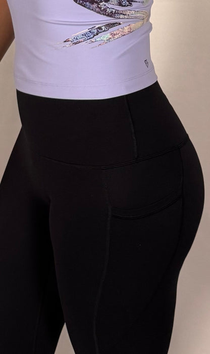 Streamline Legging — Kinetic Collection